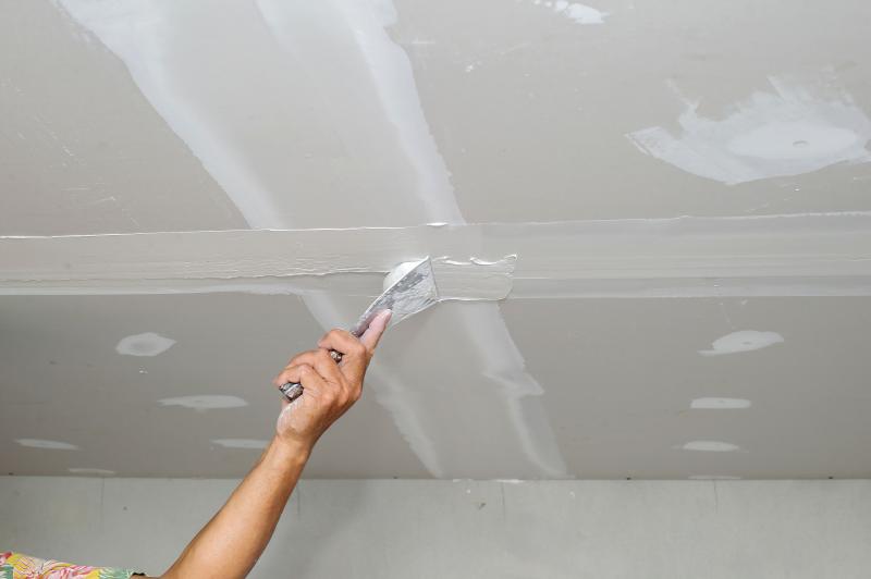Comment choisir les meilleures techniques de plâtrerie pour votre intérieur ?